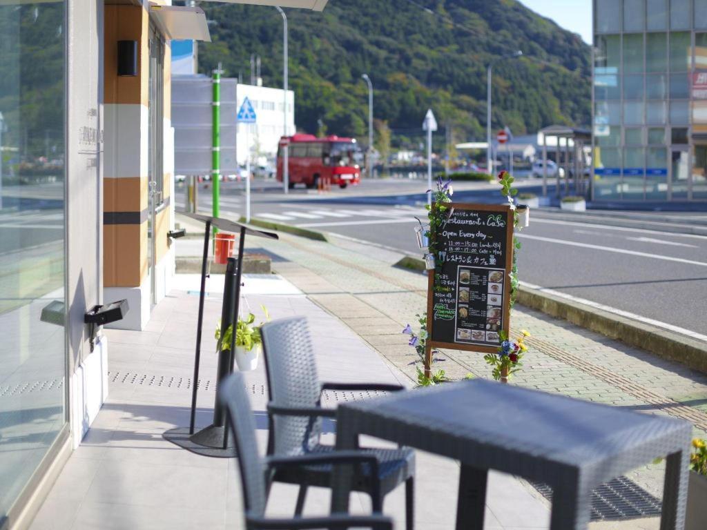 ดะเอะมะโดะ ฮิตะกัตสึ Hotel Kamitsushima ภายนอก รูปภาพ